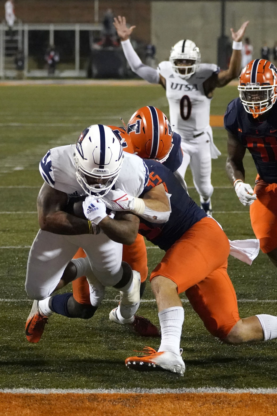 UTSA Illinois Football